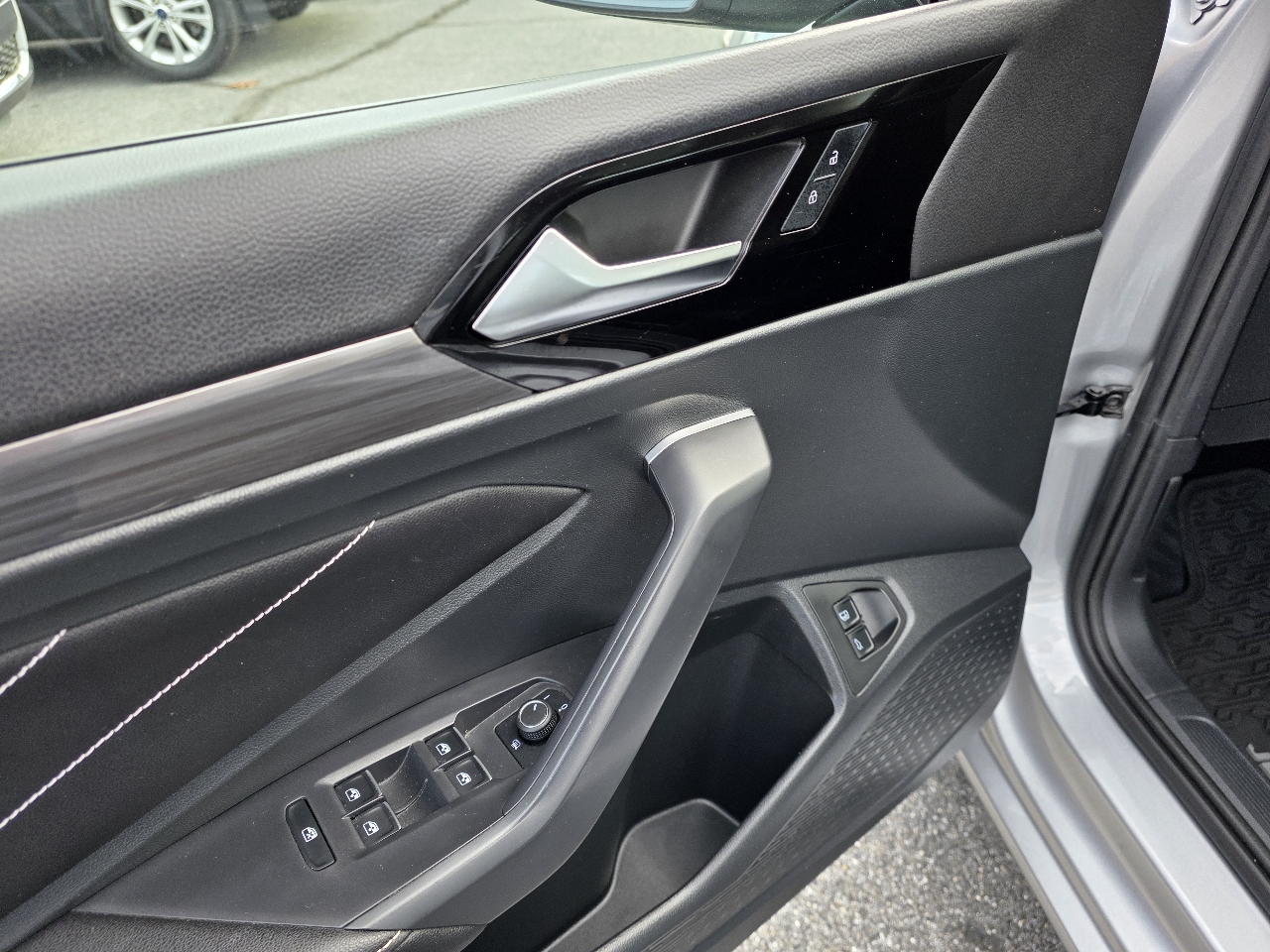 Volkswagen Jetta  2022