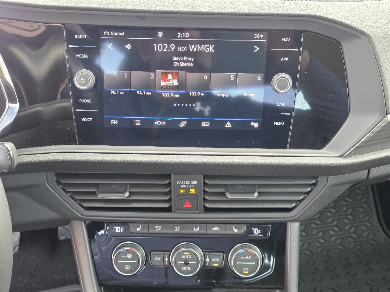 Volkswagen Jetta  2022