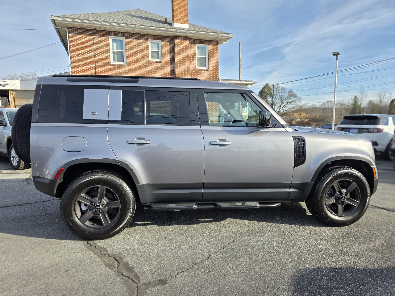 Land Rover Defender  2022