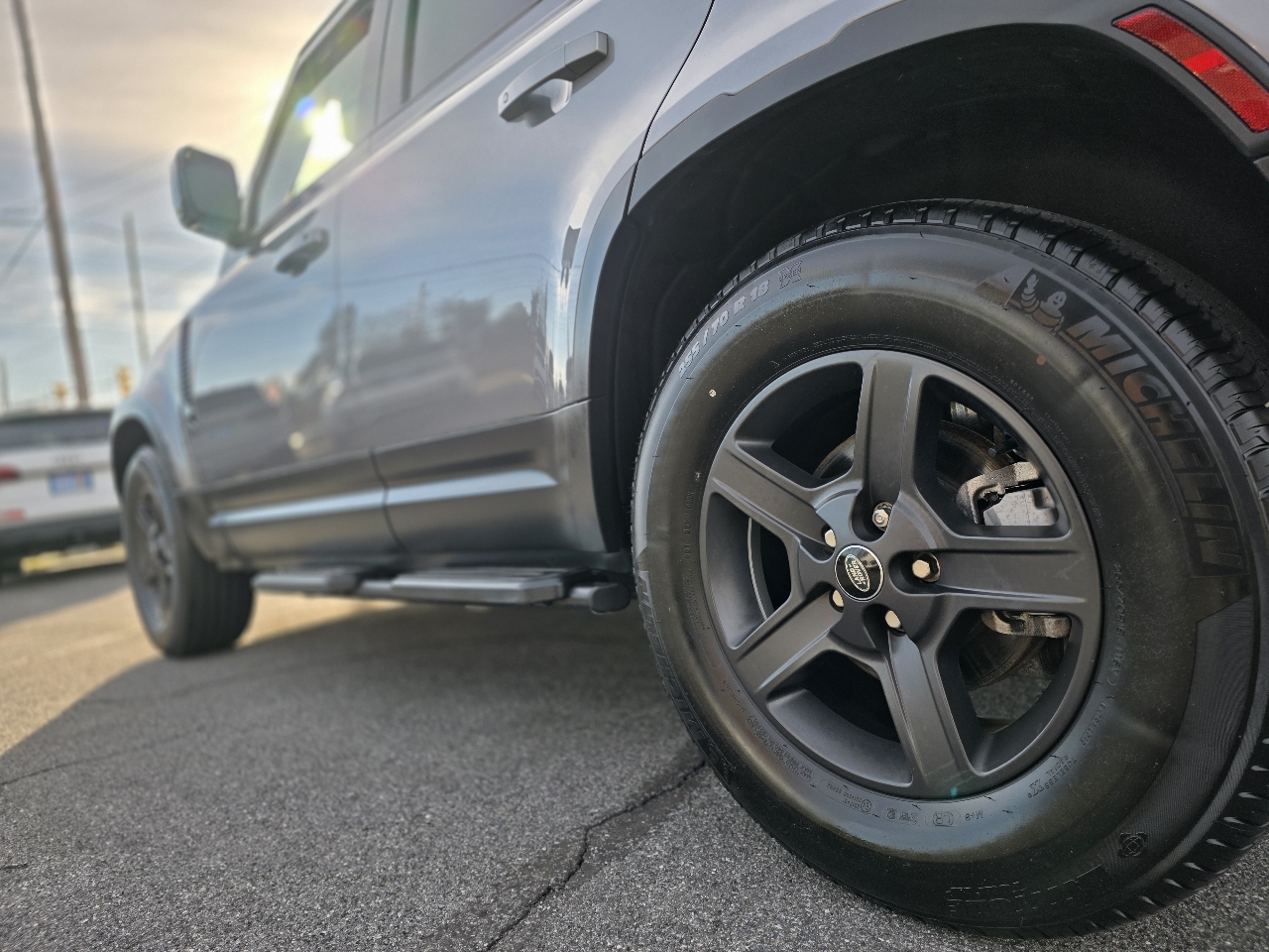 Land Rover Defender  2022