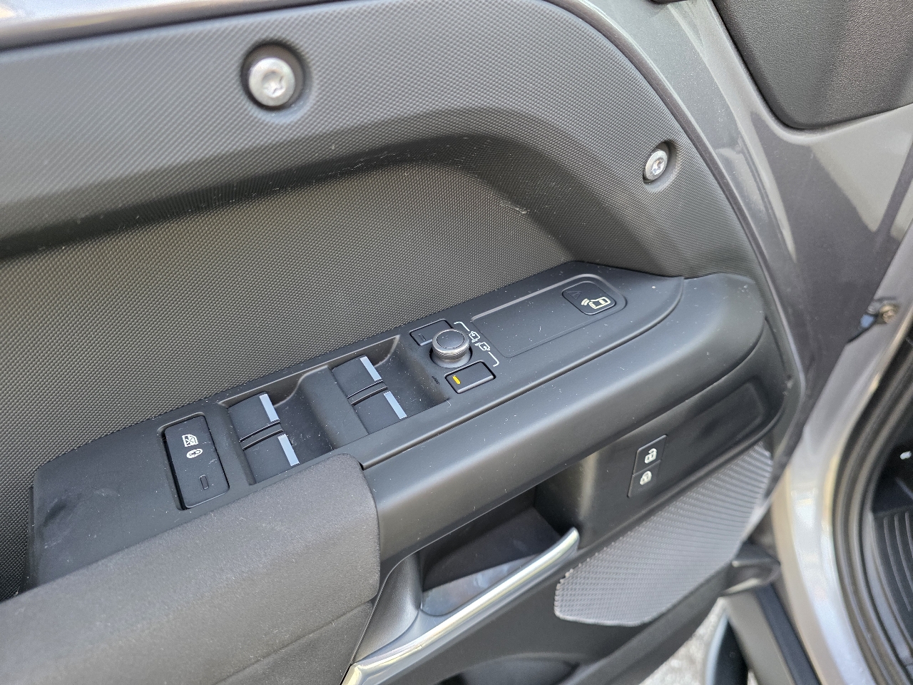 Land Rover Defender  2022