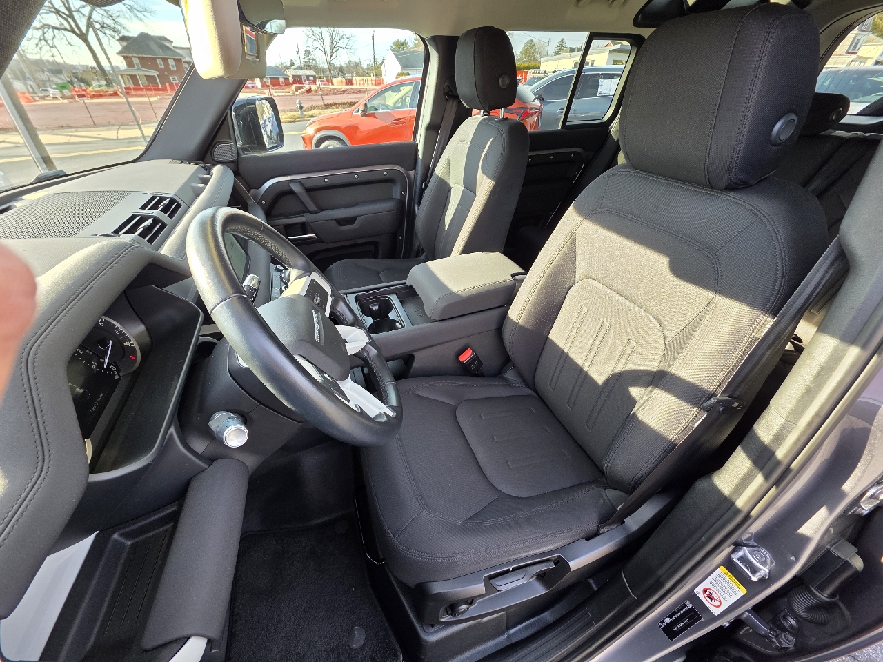 Land Rover Defender  2022