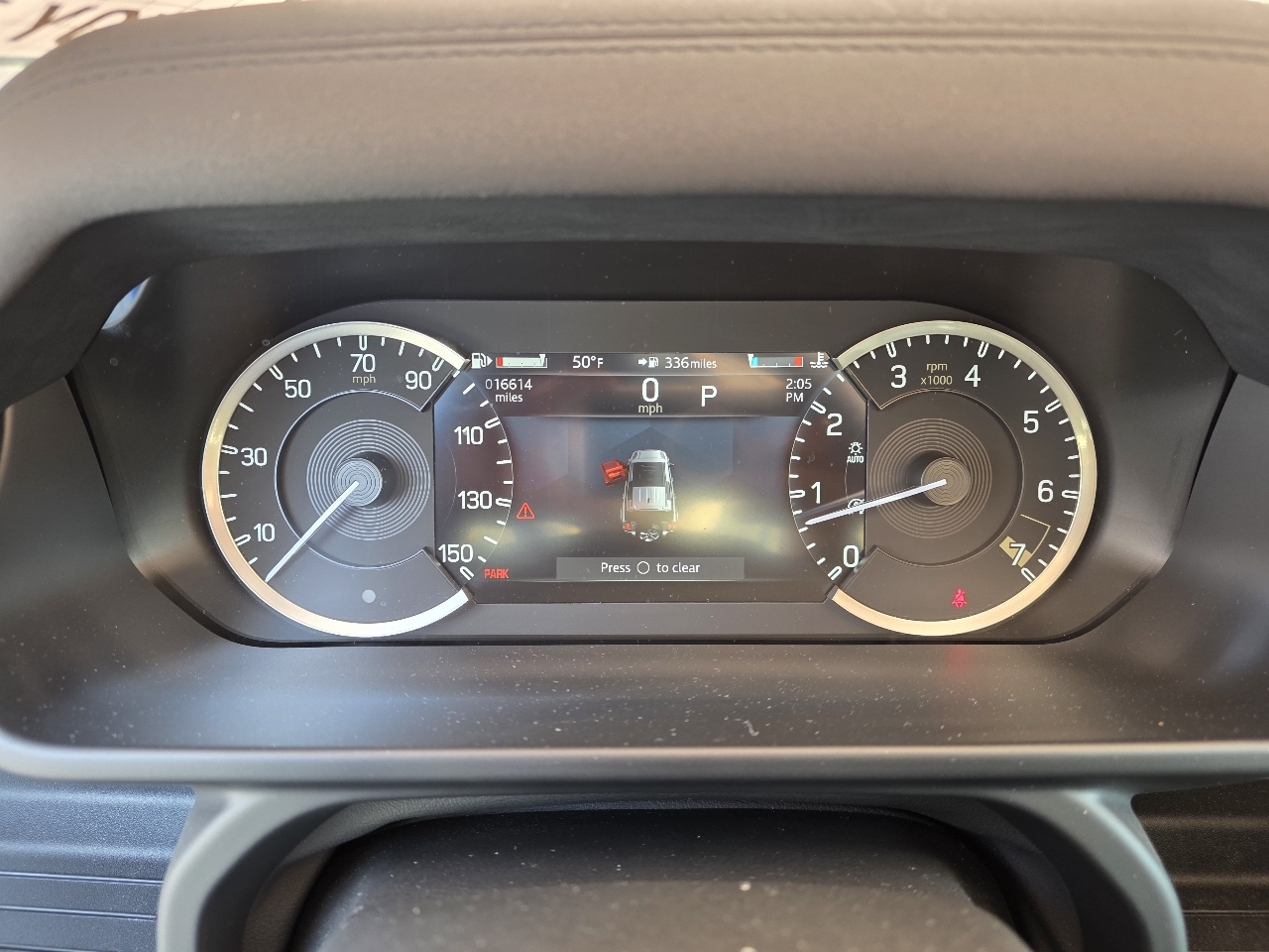 Land Rover Defender  2022