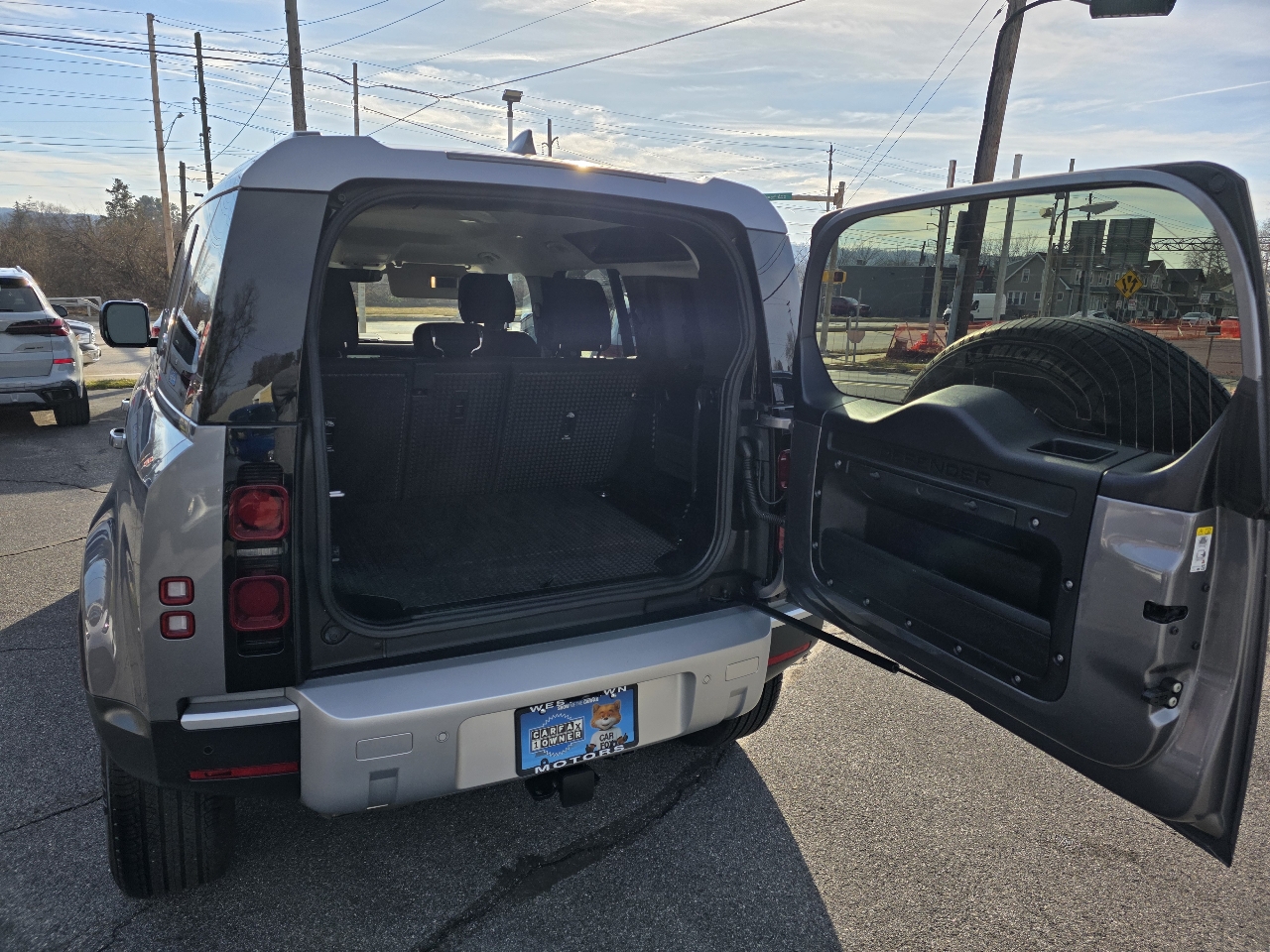 Land Rover Defender  2022