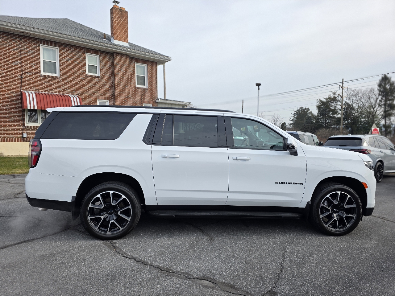 Chevrolet Suburban  2022