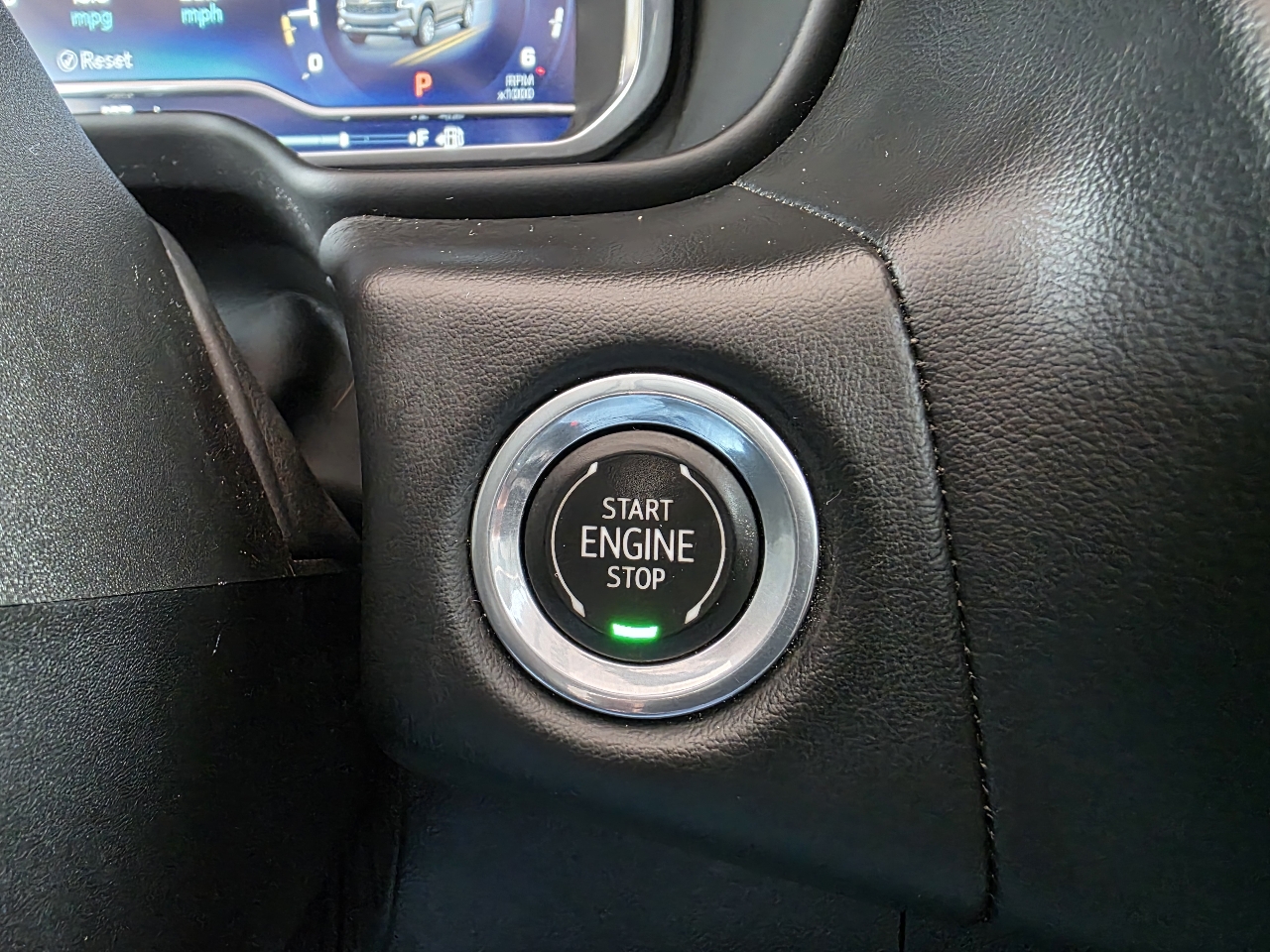 Chevrolet Suburban  2022