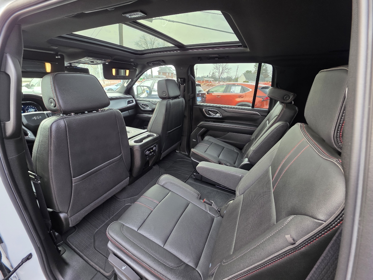 Chevrolet Suburban  2022