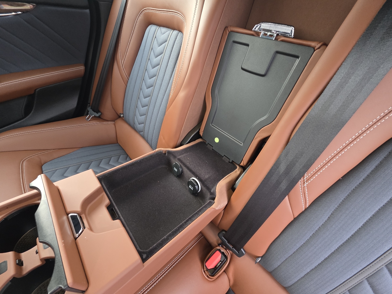 Maserati Quattroporte  2018