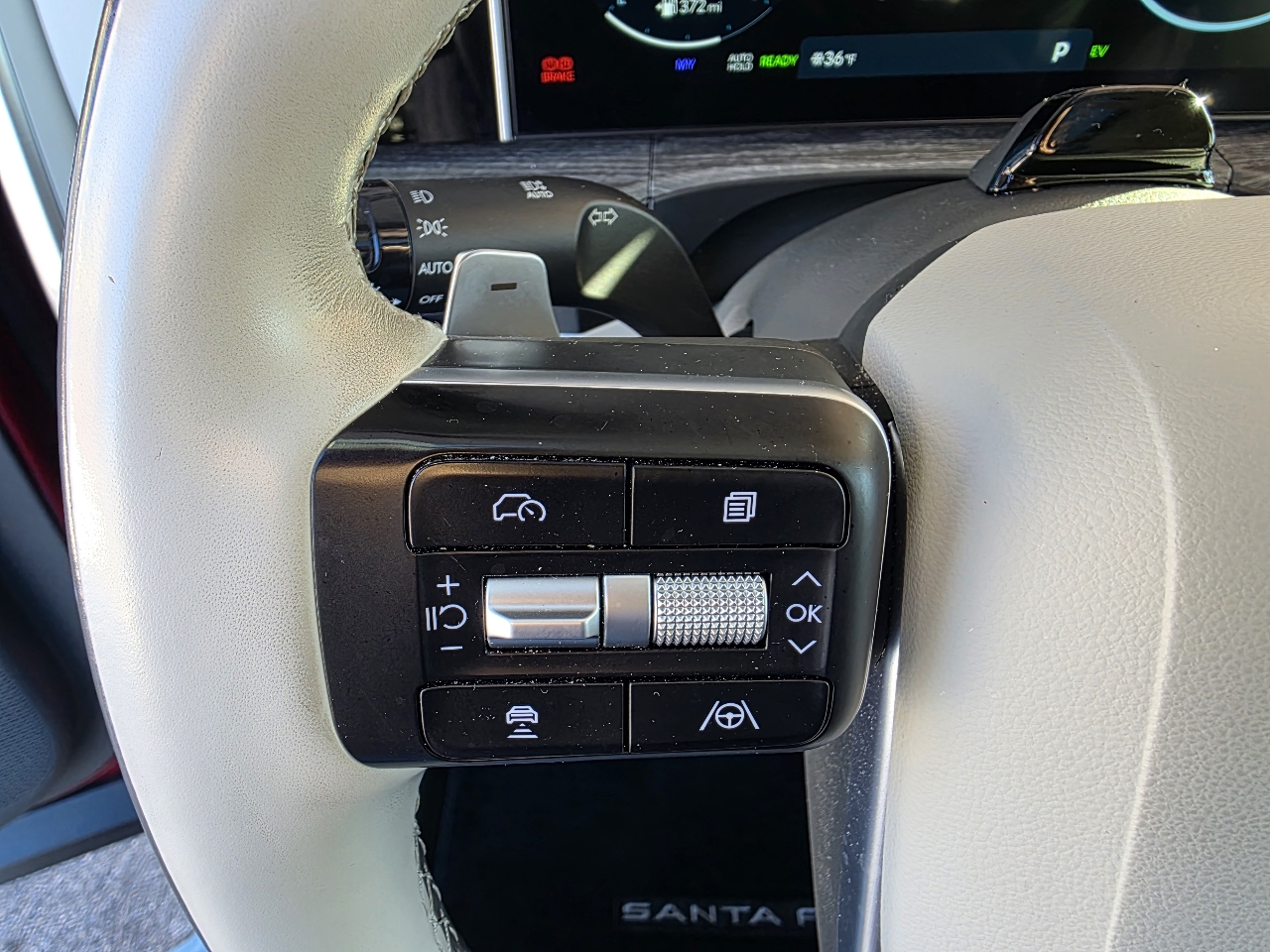 Hyundai Santa Fe Hybrid  2024