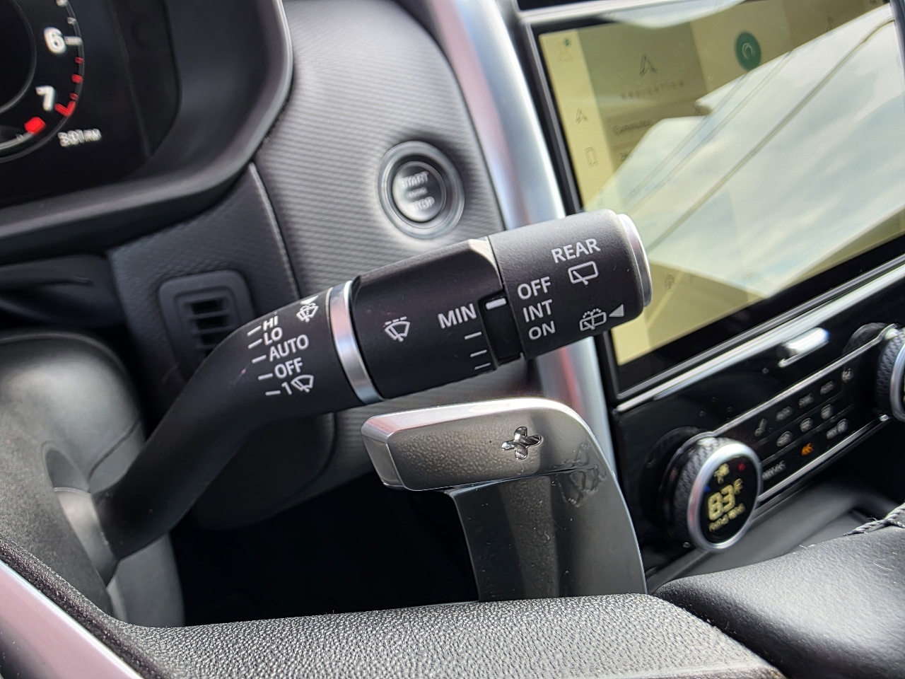 Land Rover Discovery  2024