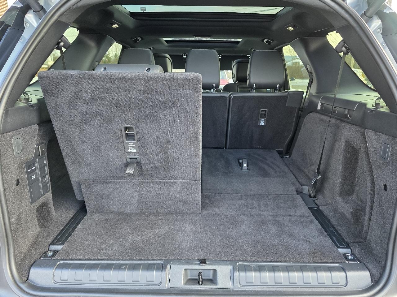 Land Rover Discovery  2024