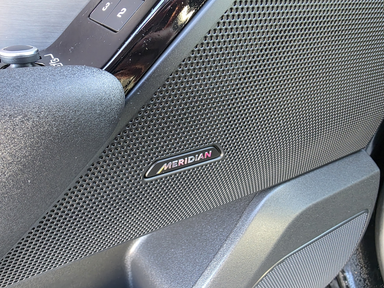 Land Rover Range Rover Velar  2023