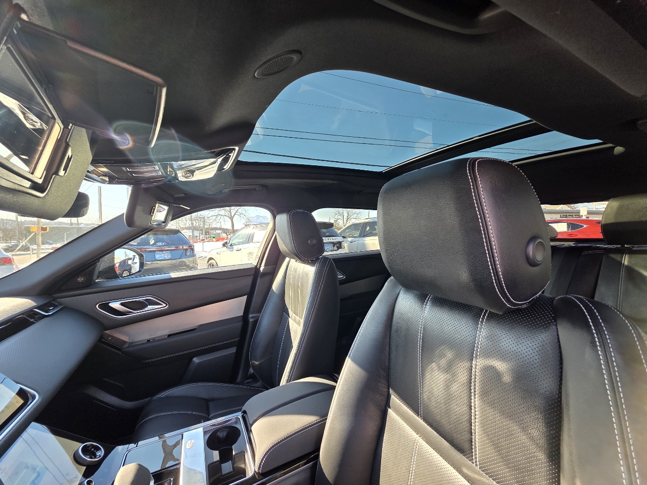 Land Rover Range Rover Velar  2023