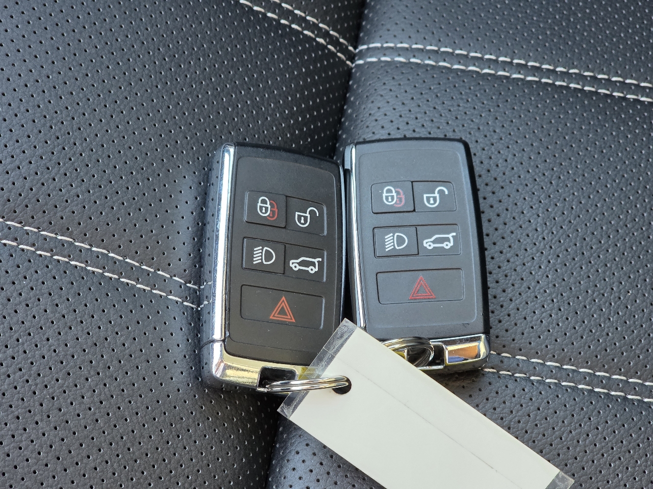 Land Rover Range Rover Velar  2023