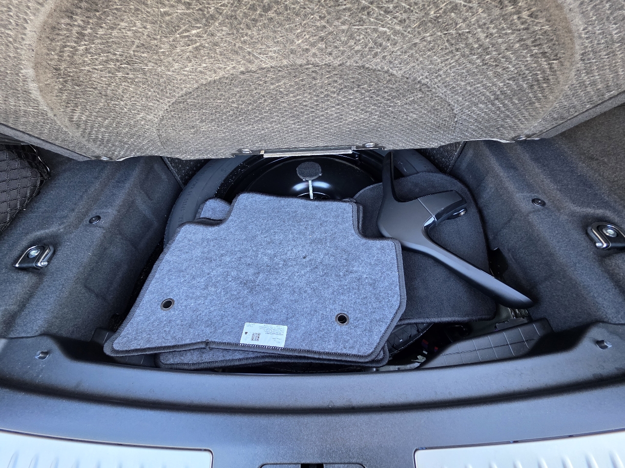 Land Rover Range Rover Velar  2023