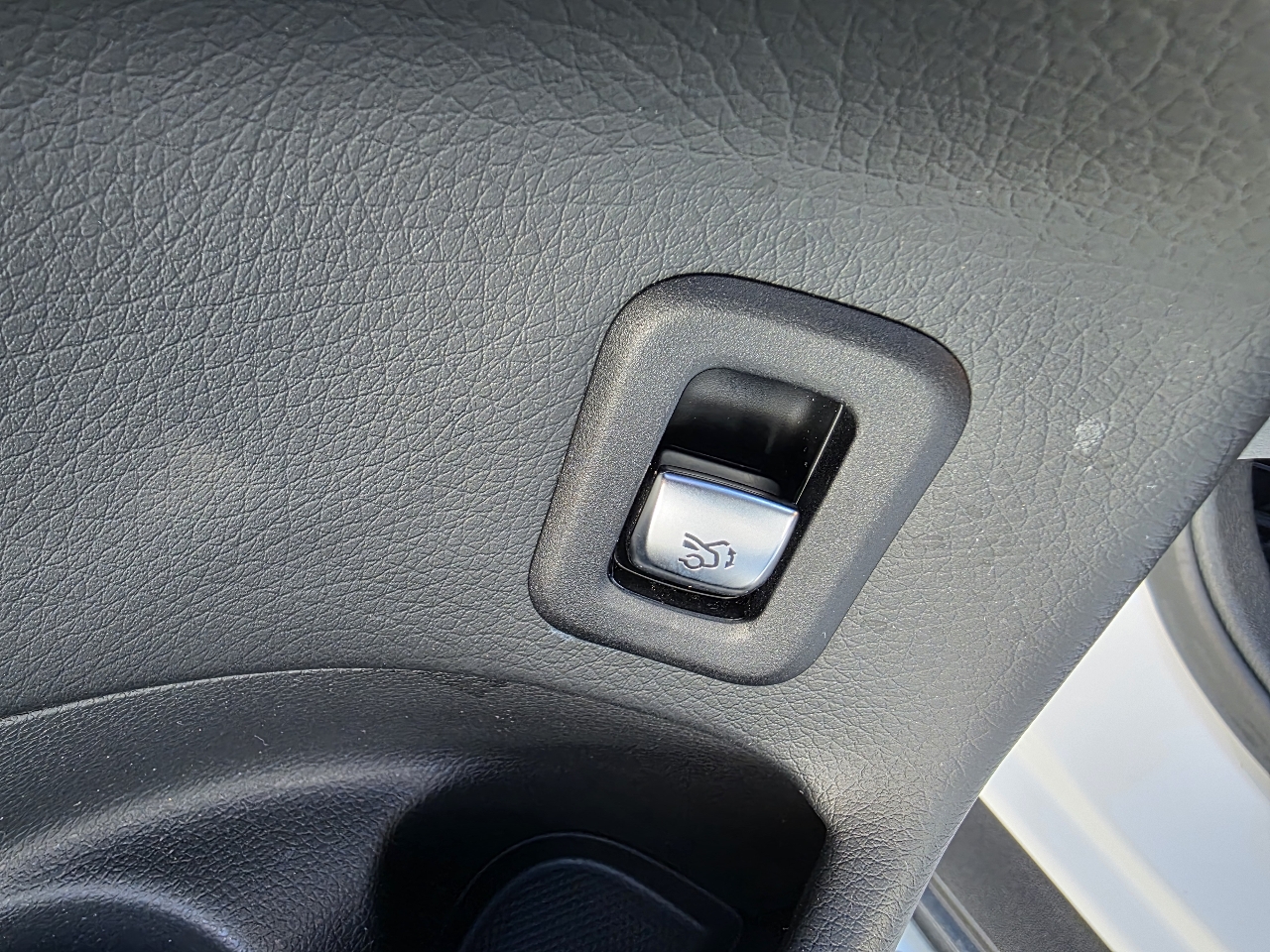 Mercedes-Benz GLC-Class  2020