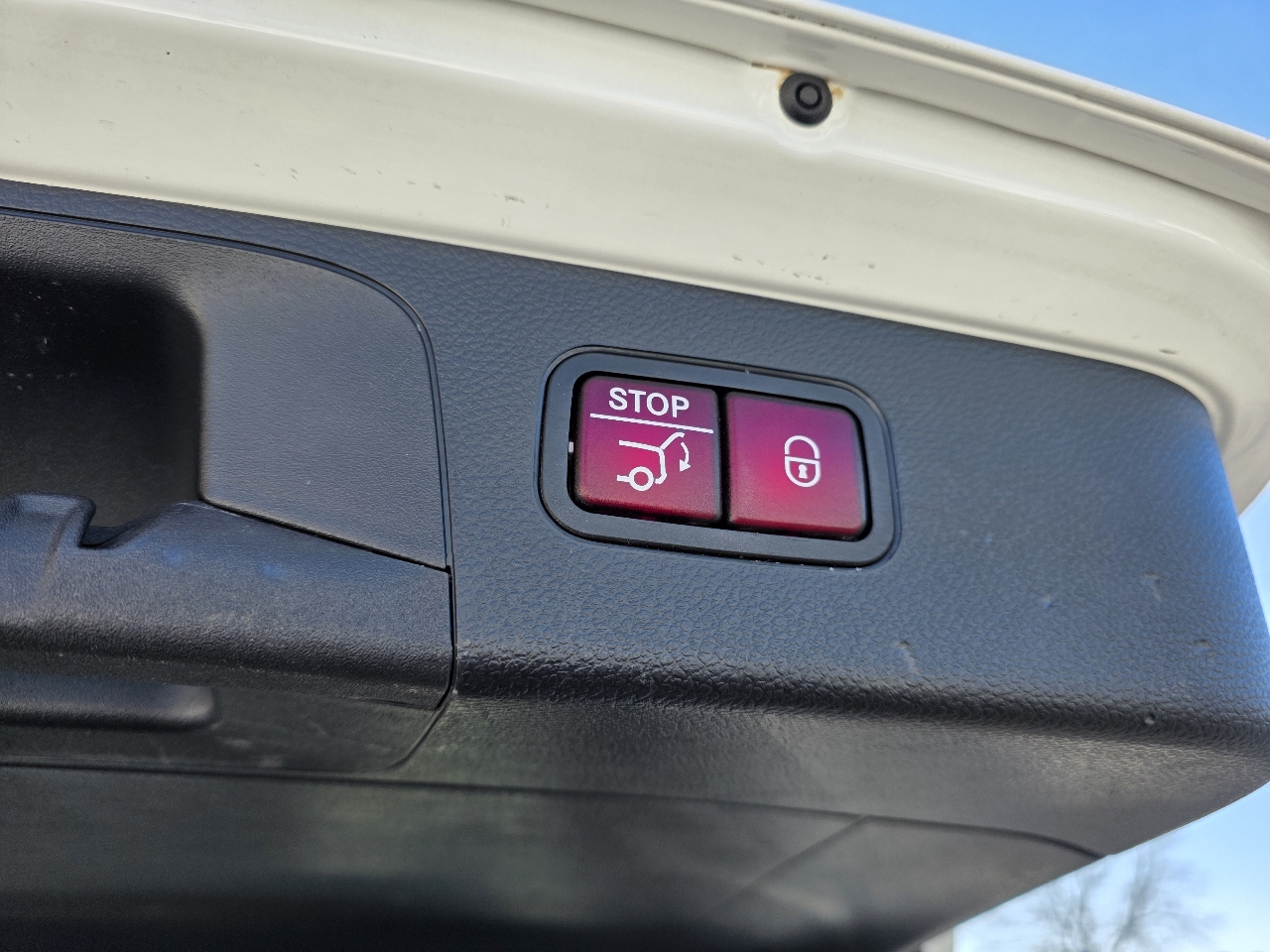 Mercedes-Benz GLC-Class  2020