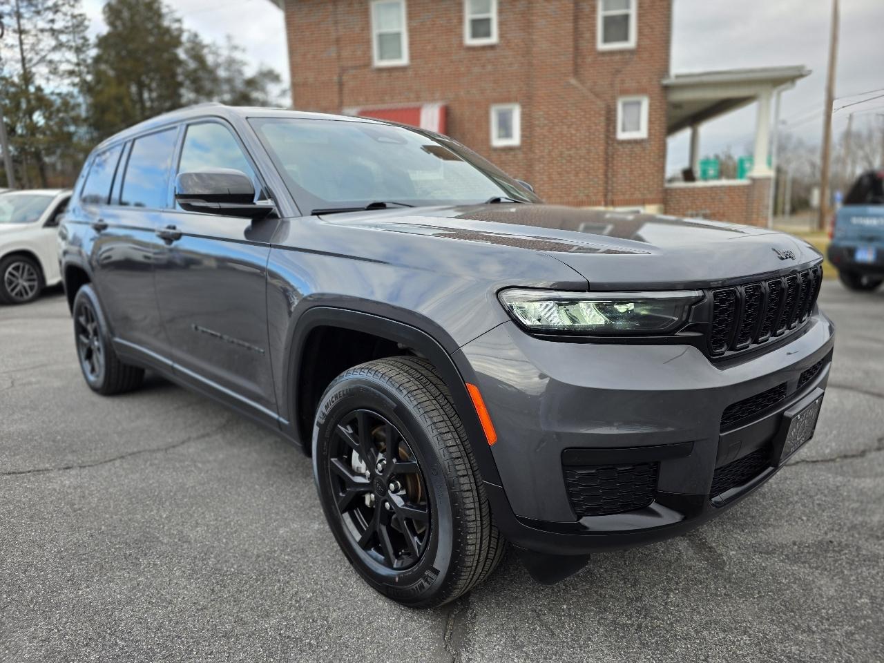 2024 Jeep Grand Cherokee L L LAREDO
