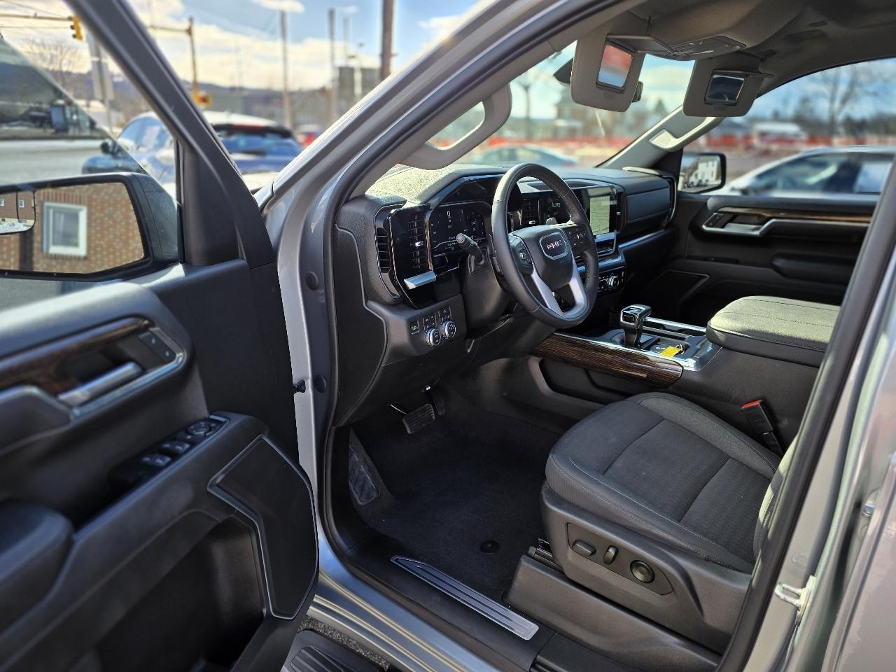 GMC Sierra 1500  2023