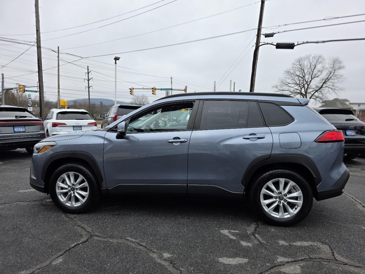 Toyota Corolla Cross  2022