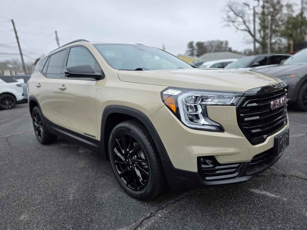 2023 GMC Terrain SLT