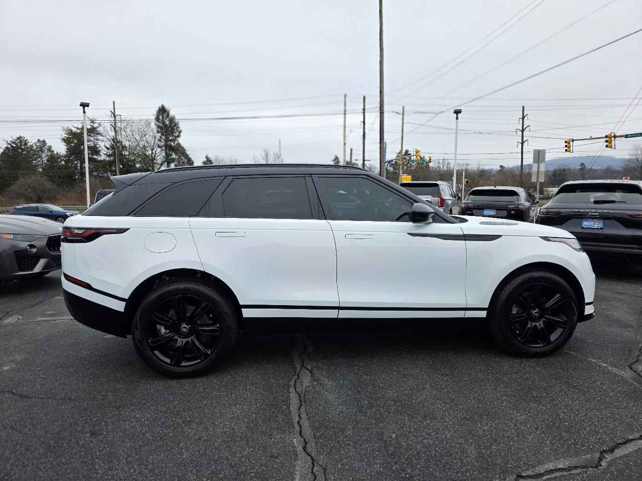 Land Rover Range Rover Velar  2022