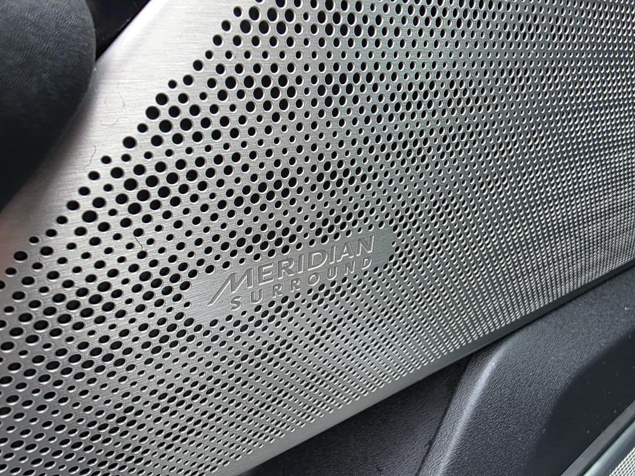 Land Rover Range Rover Velar  2022