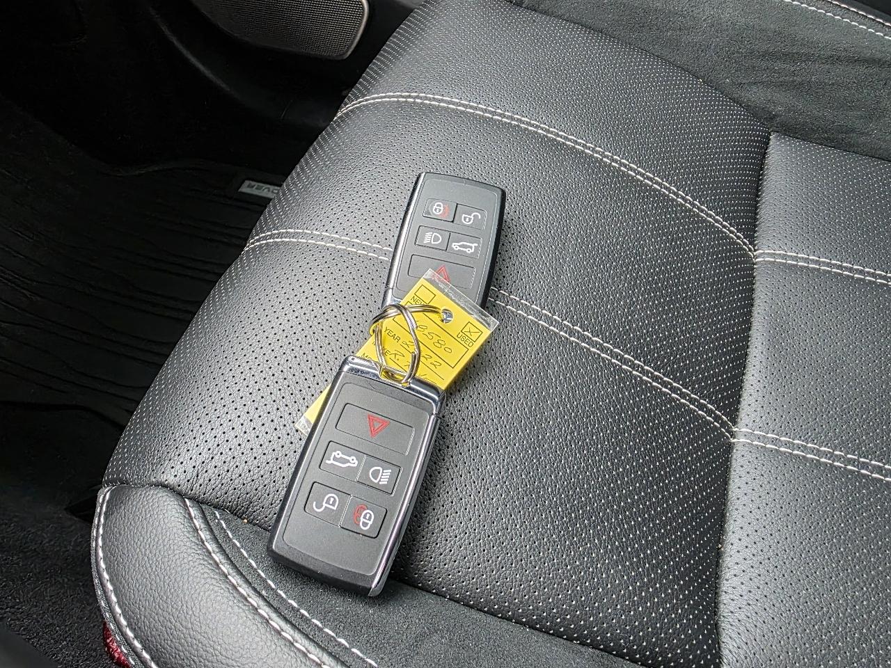 Land Rover Range Rover Velar  2022