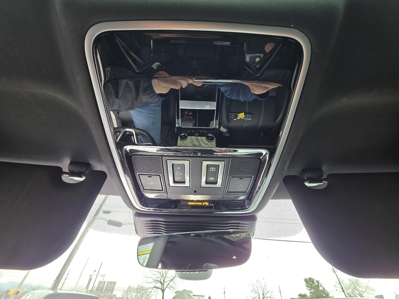 Land Rover Range Rover Velar  2022