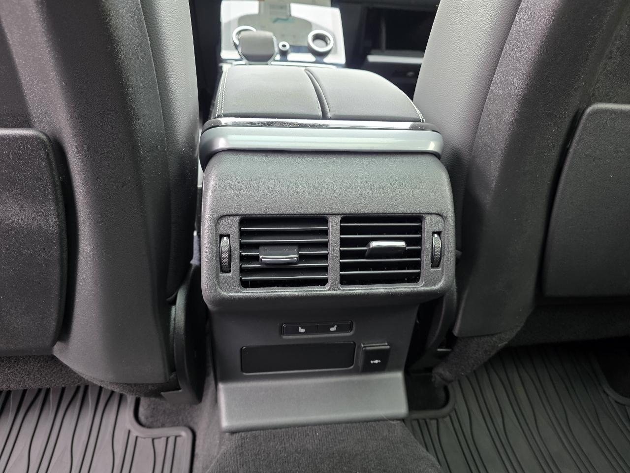 Land Rover Range Rover Velar  2022