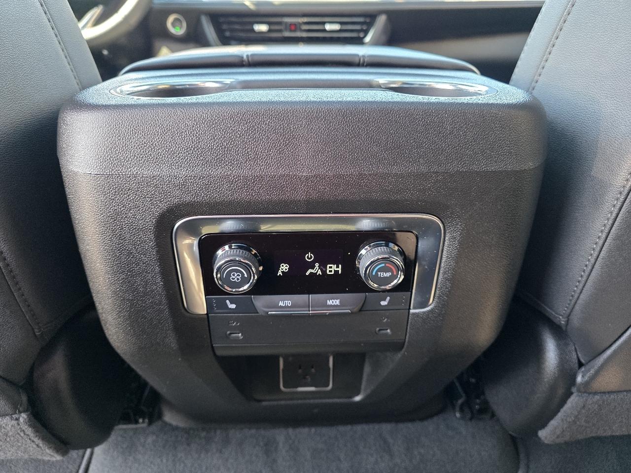 Chevrolet Tahoe  2025