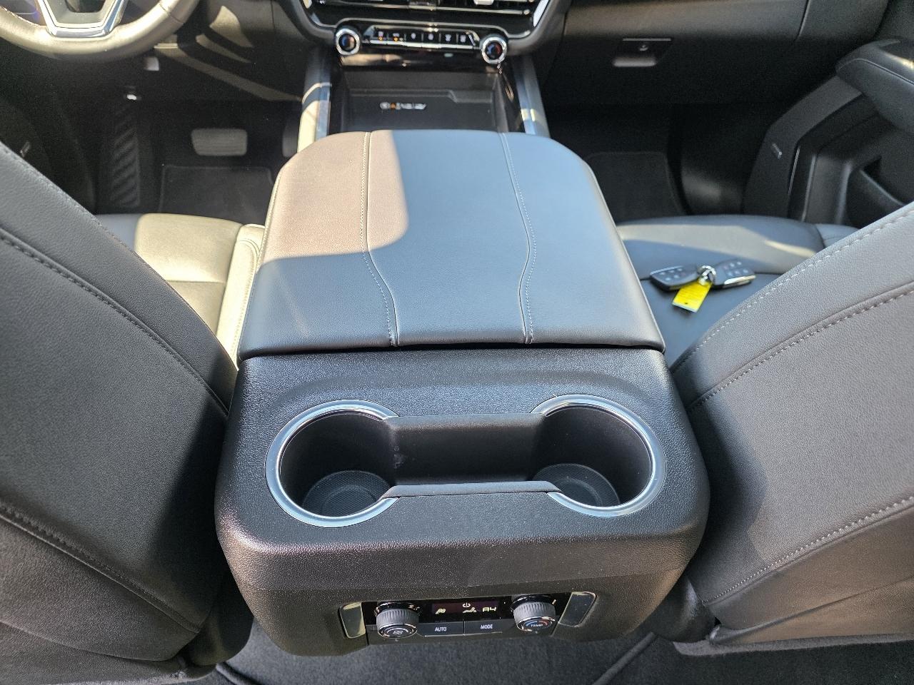 Chevrolet Tahoe  2025