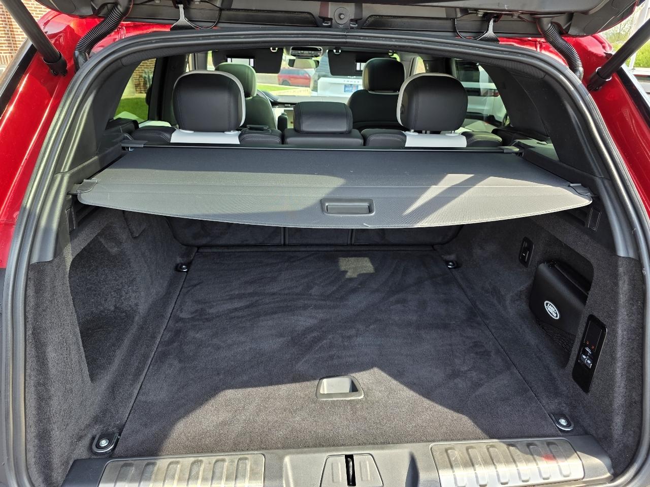 Land Rover Range Rover Sport  2024