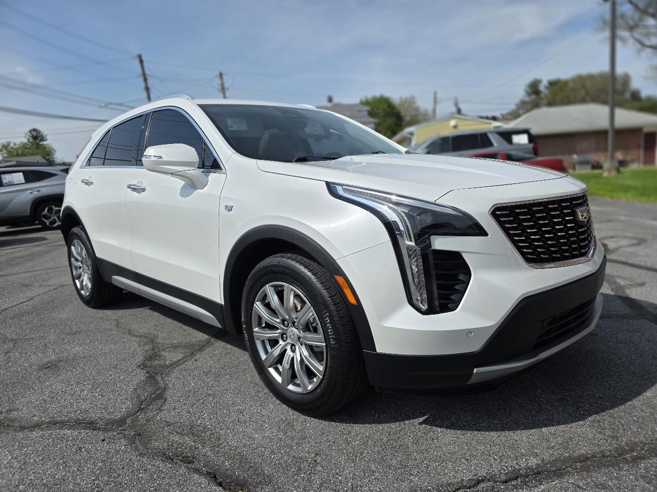 2023 Cadillac XT4 PREMIUM LUXURY