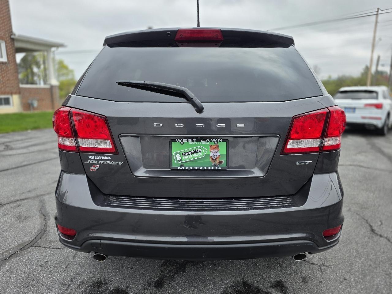 View vehicle photo 6