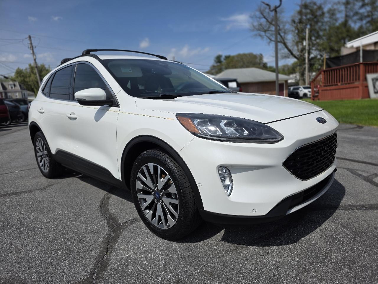 2020 Ford Escape TITANIUM