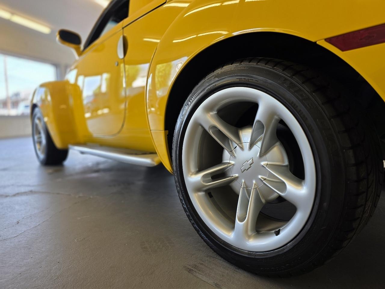 Chevrolet SSR  2003