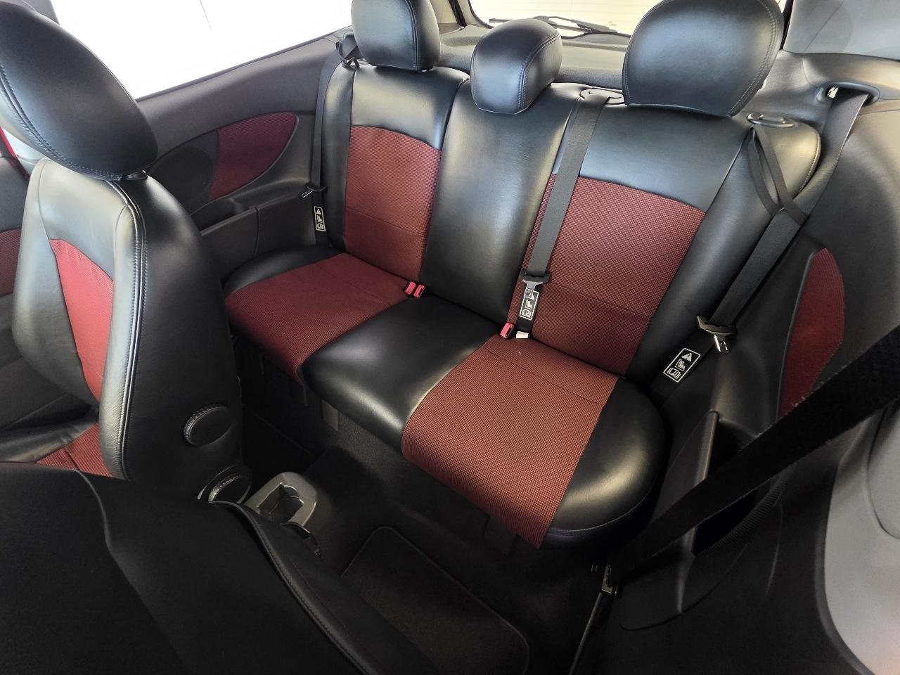 Ford Focus  2003