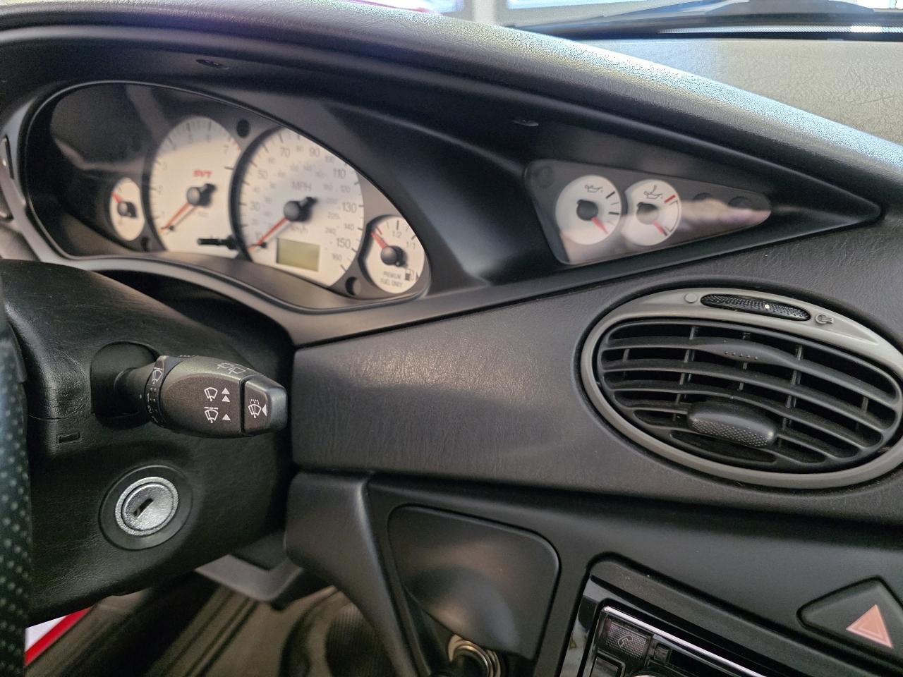 Ford Focus  2003