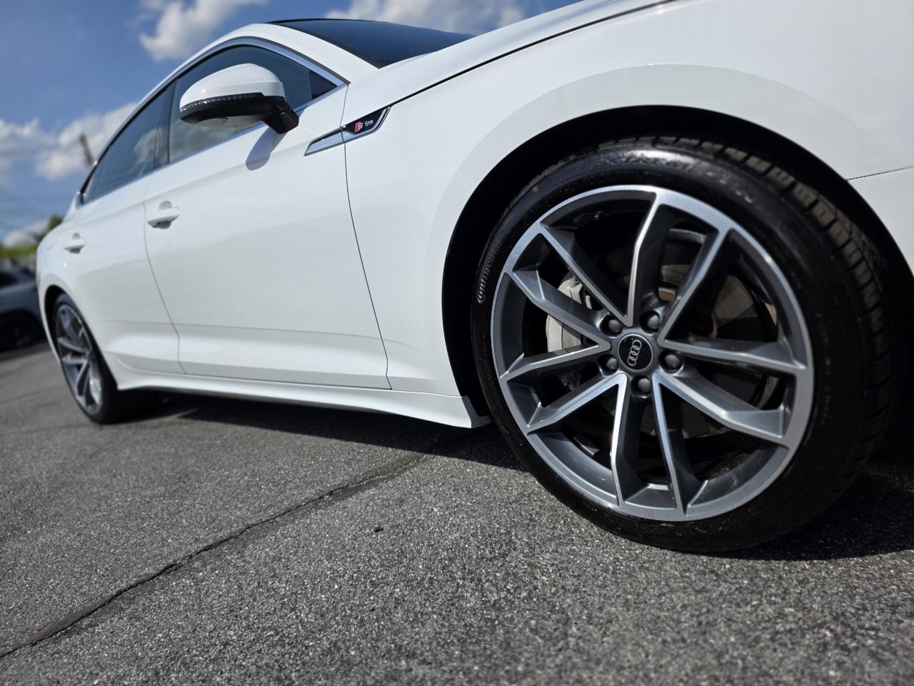 Audi A5  2023