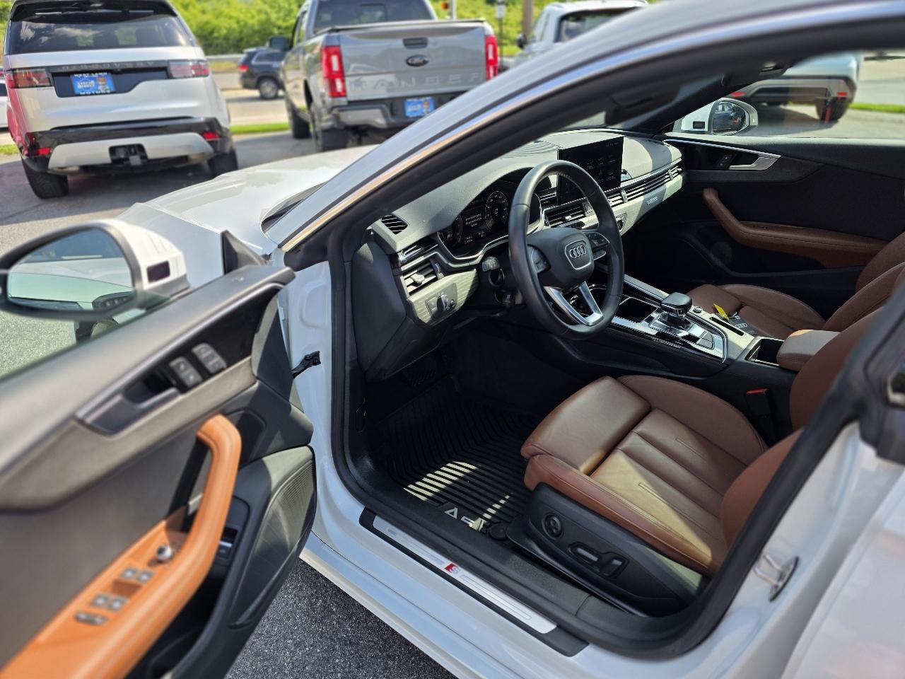 Audi A5  2023