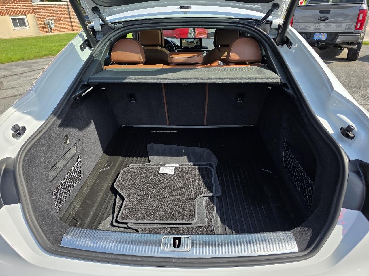 Audi A5  2023