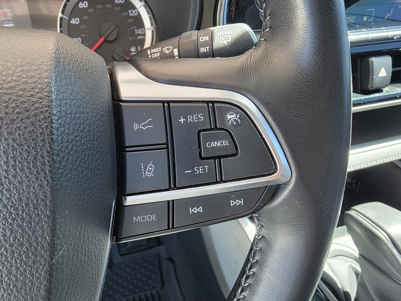Toyota Highlander  2020