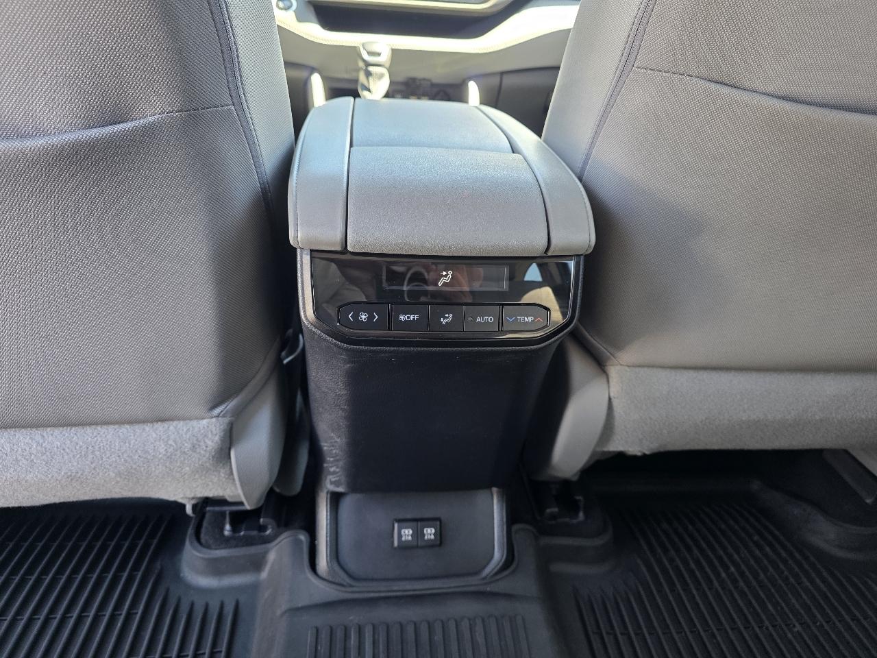 Toyota Highlander  2020
