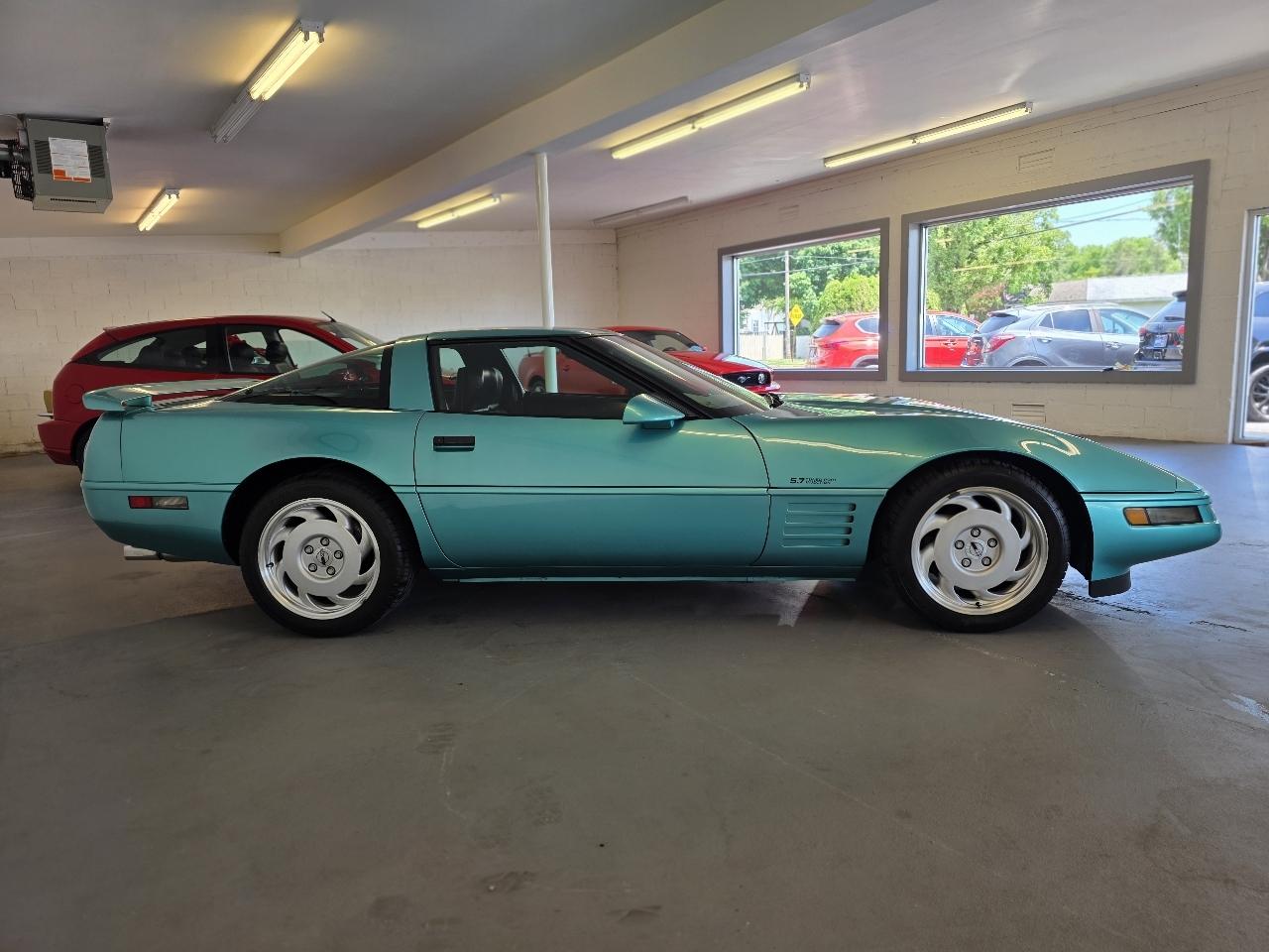 Chevrolet Corvette  1991