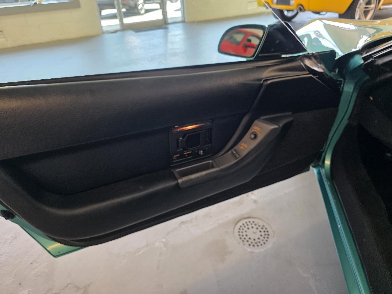 Chevrolet Corvette  1991