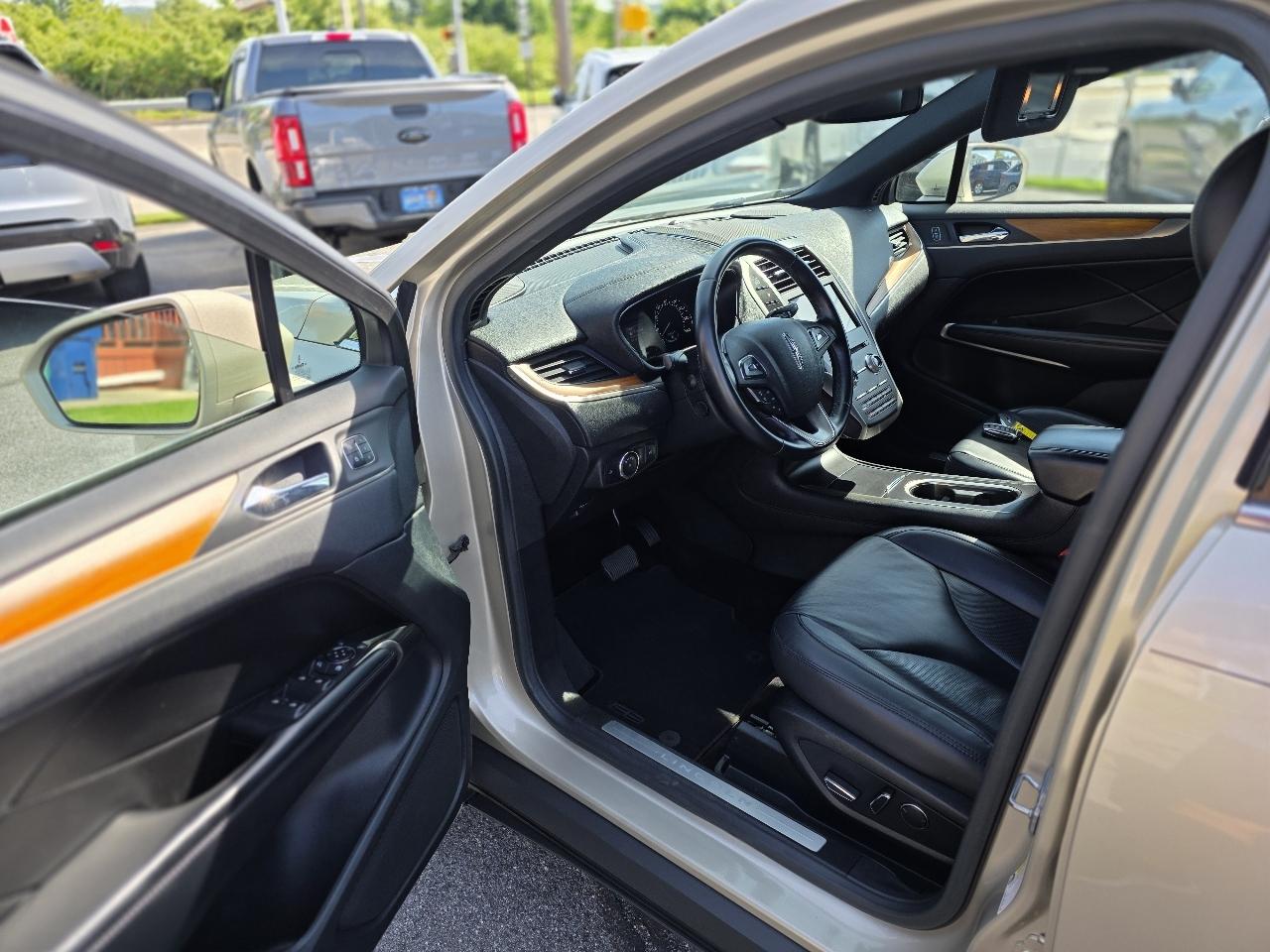 Lincoln MKC  2017