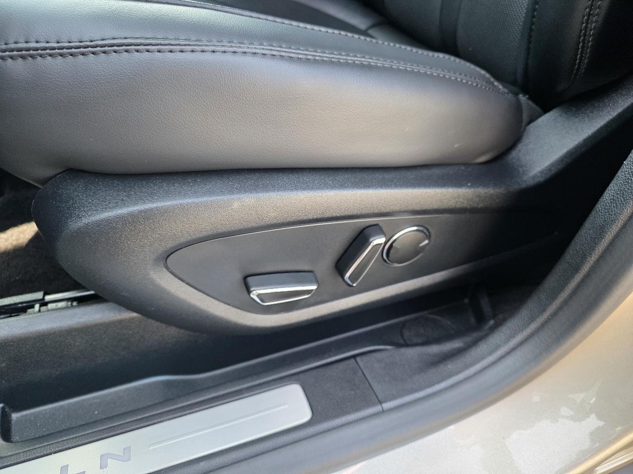 Lincoln MKC  2017