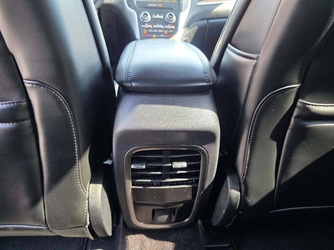 Lincoln MKC  2017