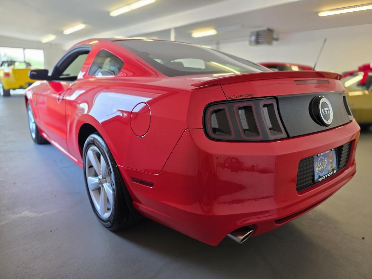 Ford Mustang  2014